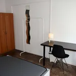 Rent a room in lisbon