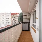 Rent a room of 124 m² in valencia