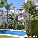 Alquilo 4 dormitorio apartamento de 110 m² en Marbella