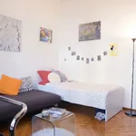 Rent 4 bedroom apartment of 100 m² in Torino