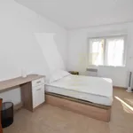 Appartement de 77 m² avec 5 chambre(s) en location à Béziers