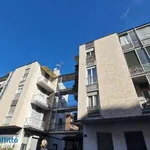 Rent 2 bedroom apartment of 63 m² in Milan