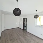 Rent 5 bedroom apartment of 107 m² in Budapest