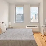 Rent 2 bedroom apartment in Manhattan