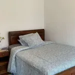 Rent a room in porto