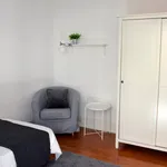 Rent 5 bedroom apartment in Lisbon