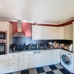 Rent 3 bedroom apartment in Brussels