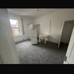 Rent 3 bedroom flat in North East England