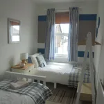 11b Beachside 2 bedroom spacious apartment (Has an Apartment)