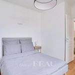 Appartement de 47 m² avec 3 chambre(s) en location à Paris