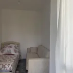 Rent 3 bedroom apartment in Athens