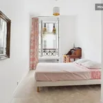 Appartement de 180 m² avec 5 chambre(s) en location à Paris