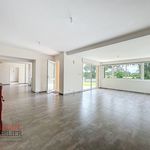 Maison de 136 m² avec 6 chambre(s) en location à LandivisiauT