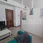 Rent 1 bedroom apartment of 45 m² in Milano