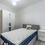 Rent 2 bedroom flat in Birmingham