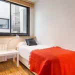 Alquilo 3 dormitorio apartamento de 80 m² en barcelona