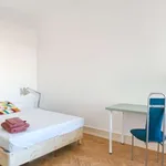 Rent a room in lisbon