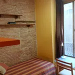 Rent 4 bedroom apartment in Valencia