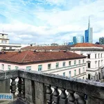 Rent 2 bedroom apartment of 68 m² in Milan