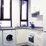 Rent 4 bedroom apartment of 75 m² in Madrid