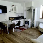 Rent 4 bedroom apartment of 60 m² in Villabassa