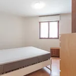 Rent 1 bedroom apartment of 68 m² in milano