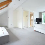 Rent 6 bedroom house in W3 9HG