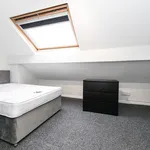 Rent 7 bedroom house in Leeds