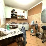 Affitto 2 camera appartamento di 35 m² in Naples