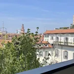 Rent 3 bedroom apartment of 120 m² in Milano