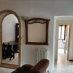 Rent 5 bedroom apartment of 76 m² in Ferrara