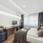 Miete 2 Schlafzimmer wohnung von 592 m² in Vienna