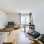 Appartement de 56 m² avec 3 chambre(s) en location à Paris