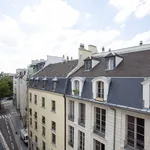 Appartement de 117 m² avec 2 chambre(s) en location à Paris