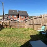 Rent 4 bedroom house in Wakefield