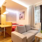 Rent 1 bedroom apartment of 31 m² in Prague