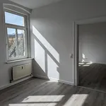 Lichtdurchflutete neu sanierte 5 Zimmer Wohnung mit modernem Bad