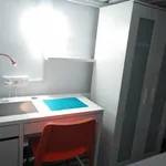 Alquilar 10 dormitorio casa en Valencia