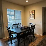 Rent 3 bedroom apartment in Roseville