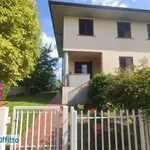 Rent 5 bedroom house of 140 m² in Arezzo