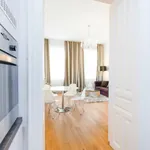 Rent 1 bedroom apartment of 484 m² in vienna