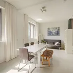 Huur 5 slaapkamer appartement van 83 m² in Amsterdam