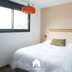 Rent 2 bedroom apartment of 89 m² in Marseille