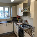 Rent 2 bedroom apartment in Yorkshire And The Humber