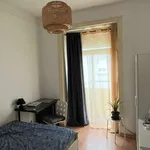 Rent a room in lisbon