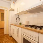 Rent 3 bedroom apartment of 80 m² in barcelona