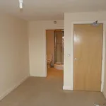 Rent 2 bedroom flat in Selby