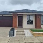 Rent 4 bedroom house in Beveridge