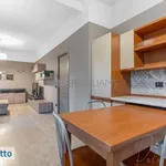 Rent 3 bedroom house of 80 m² in Milan