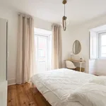 Rent a room in lisbon